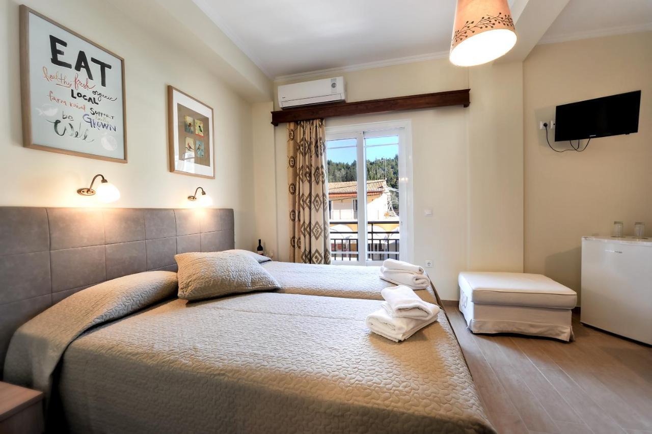 Ilios Hotel Лакка Экстерьер фото