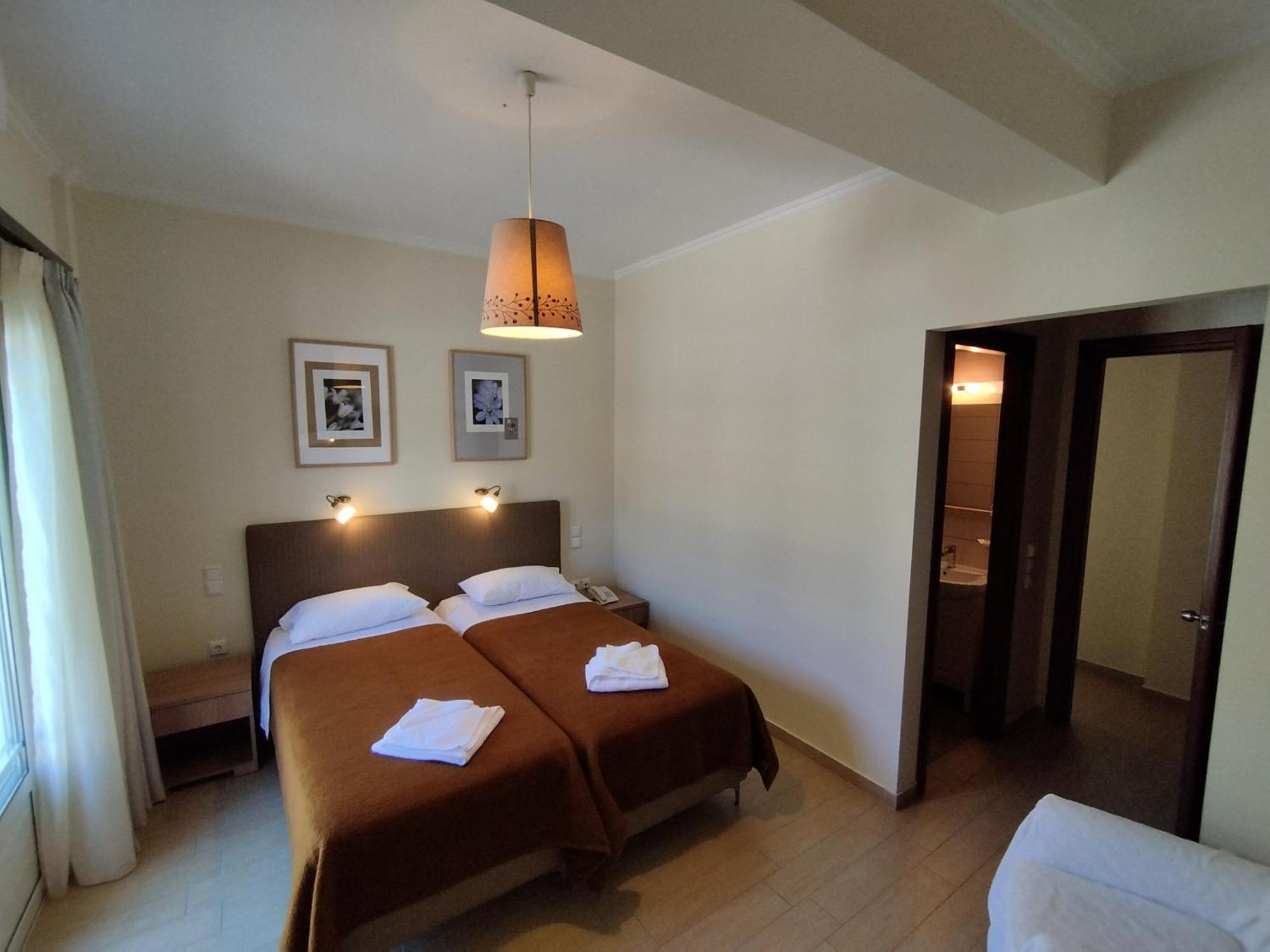 Ilios Hotel Лакка Экстерьер фото