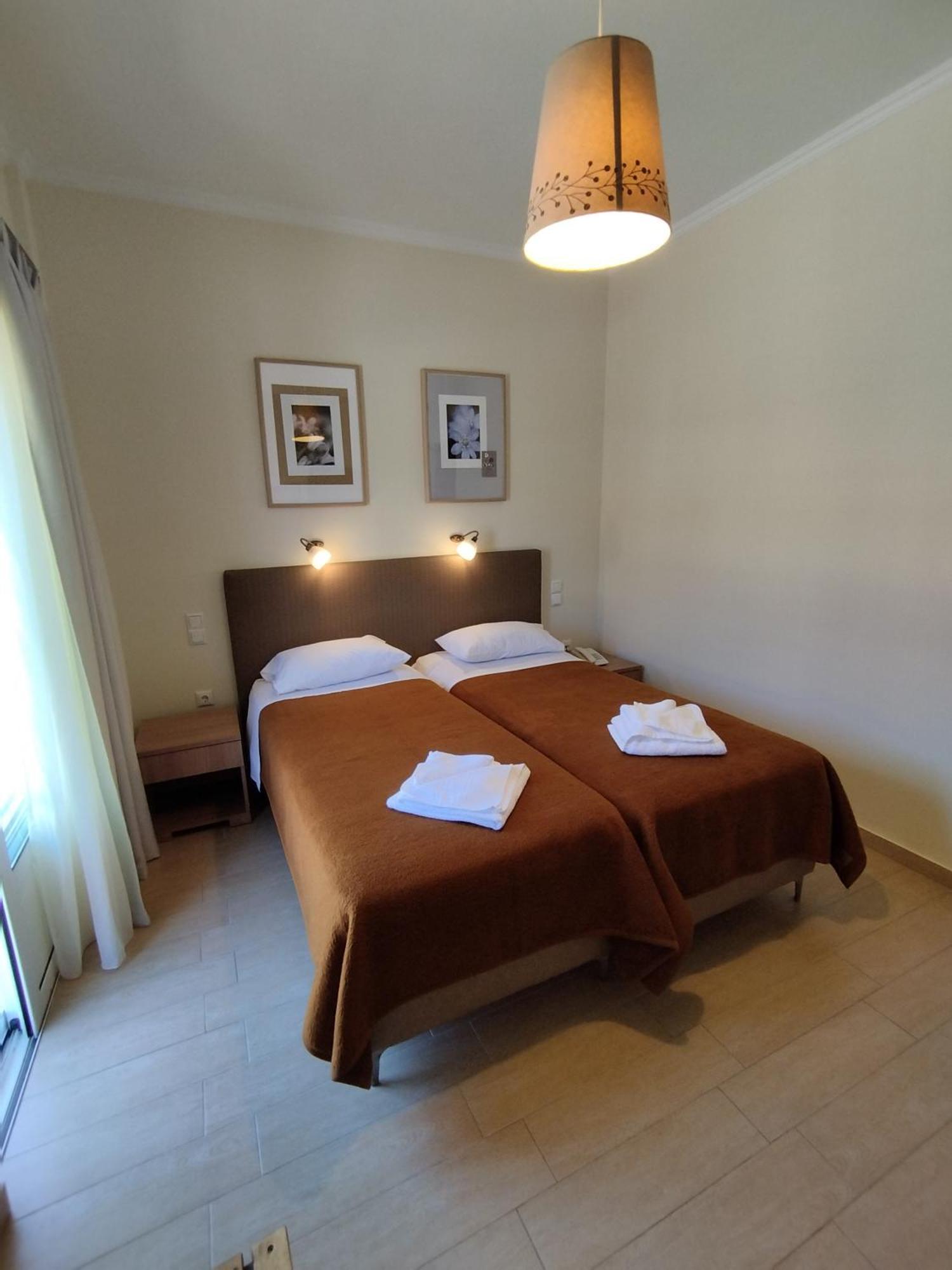 Ilios Hotel Лакка Экстерьер фото